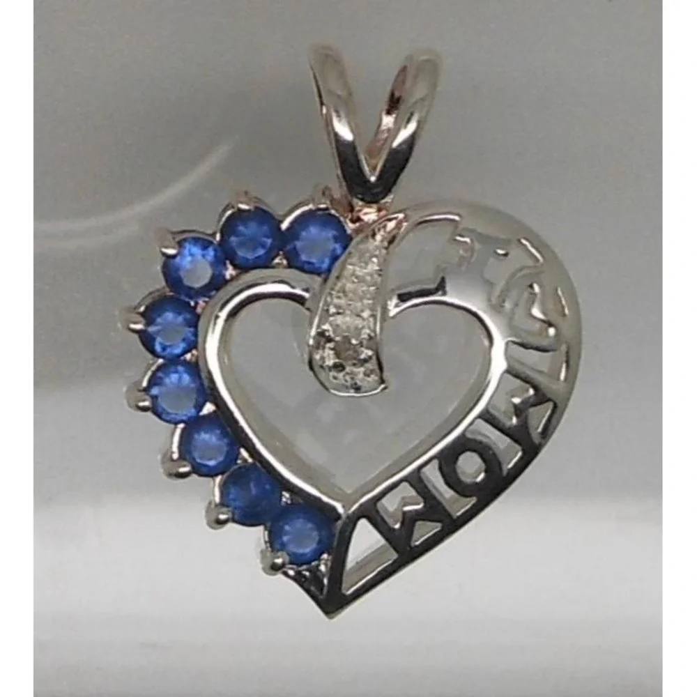 Vintage 1990's Beautiful Sterling Silver I Love Mom Necklace Pendant Sapphire CZ